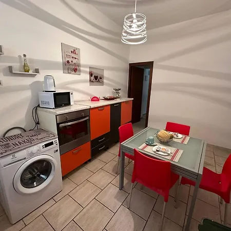 Ortigia Spartan House 2