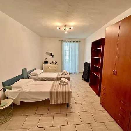 Ortigia Spartan House 2